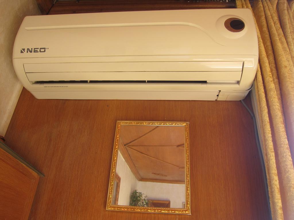Diana Guesthouse 大特尔诺沃 外观 照片