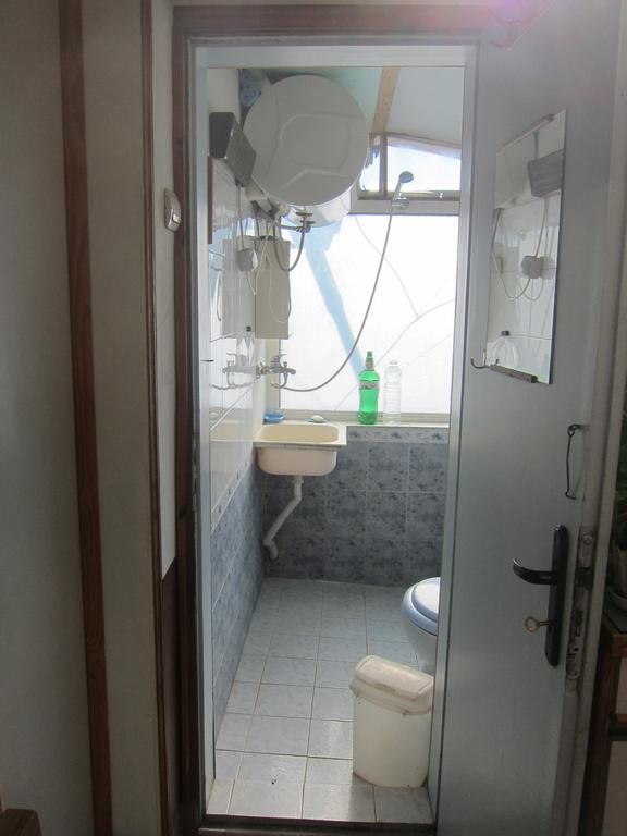 Diana Guesthouse 大特尔诺沃 外观 照片